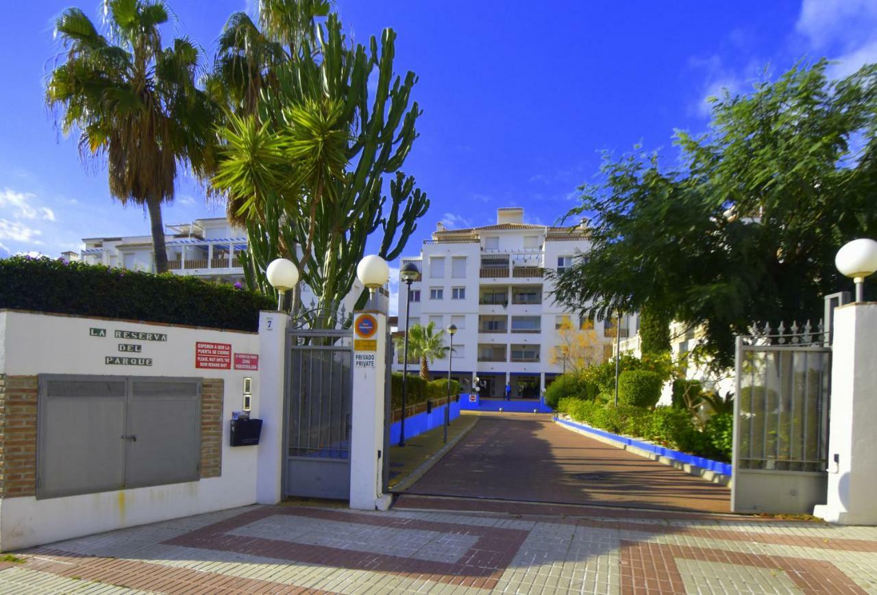 Reserva Del Parque Apartment *